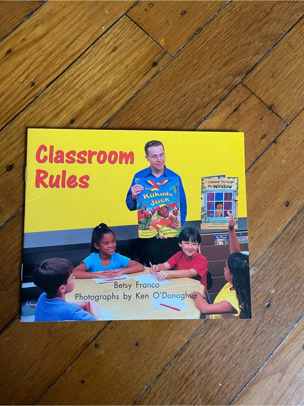 Classroom Rules Picture Book - Bright Yellow